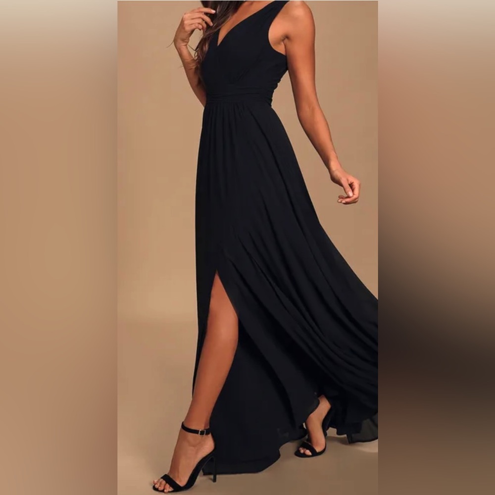 Lulus Thoughts of Hue Black Surplice Maxi Dress NWT Size XL.  Flowy! Never Worn